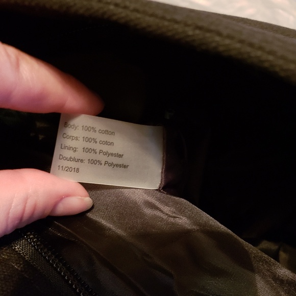 New! VS Sequin Tote Bag - Picture 7 of 8